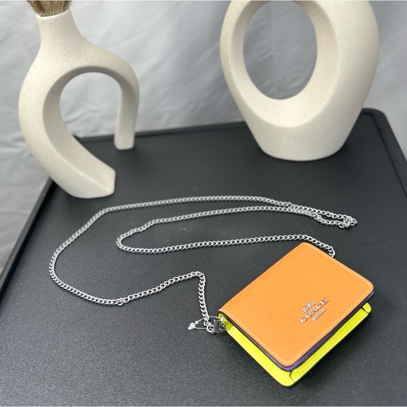 NEW! Coach Colorblock Leather Mini Wallet On a Chain - Picture 4 of 17